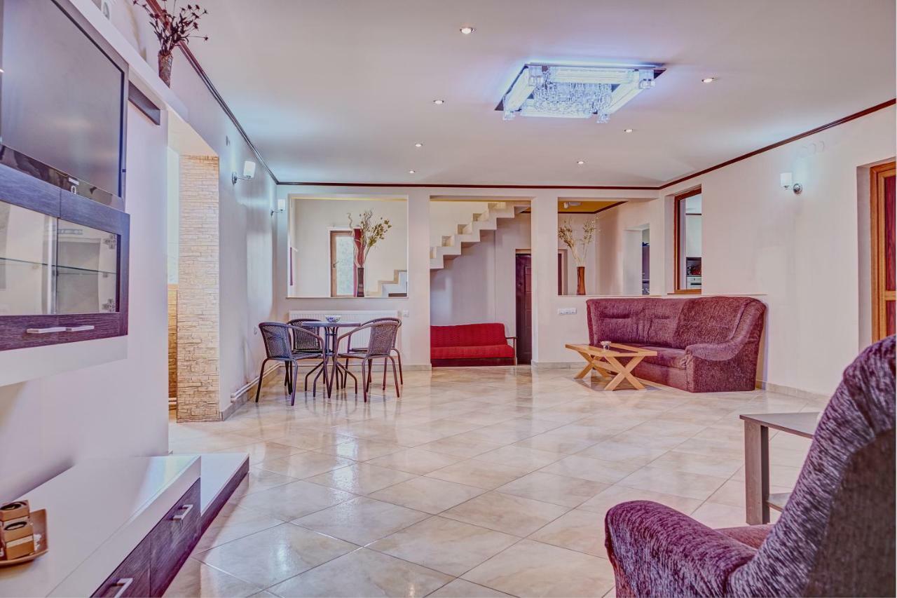 Vila Magica Constanta Luaran gambar
